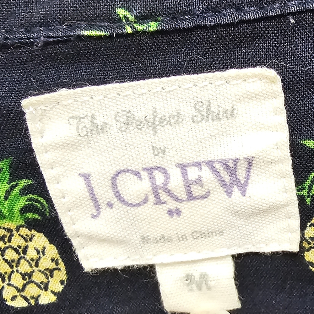 J.Crew Navy Blue Pineapple"The Perfect Shirt" Sz.Small - Picture 2 of 5